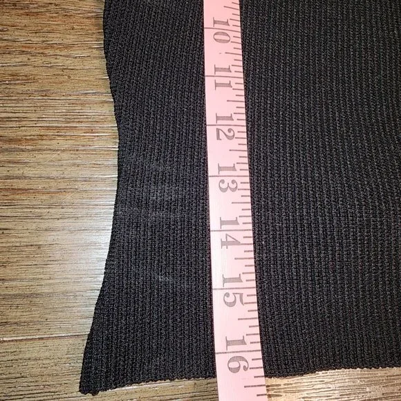 Quince Cropped Square Neck Ribbed Knit Tank NWT Black Small - Picture 3 of 8